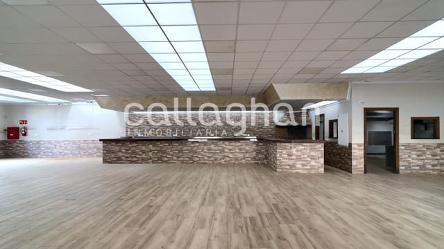 Commerciale in vendita in Riba-roja de Túria - 359.900 € (Rif: 9591528)