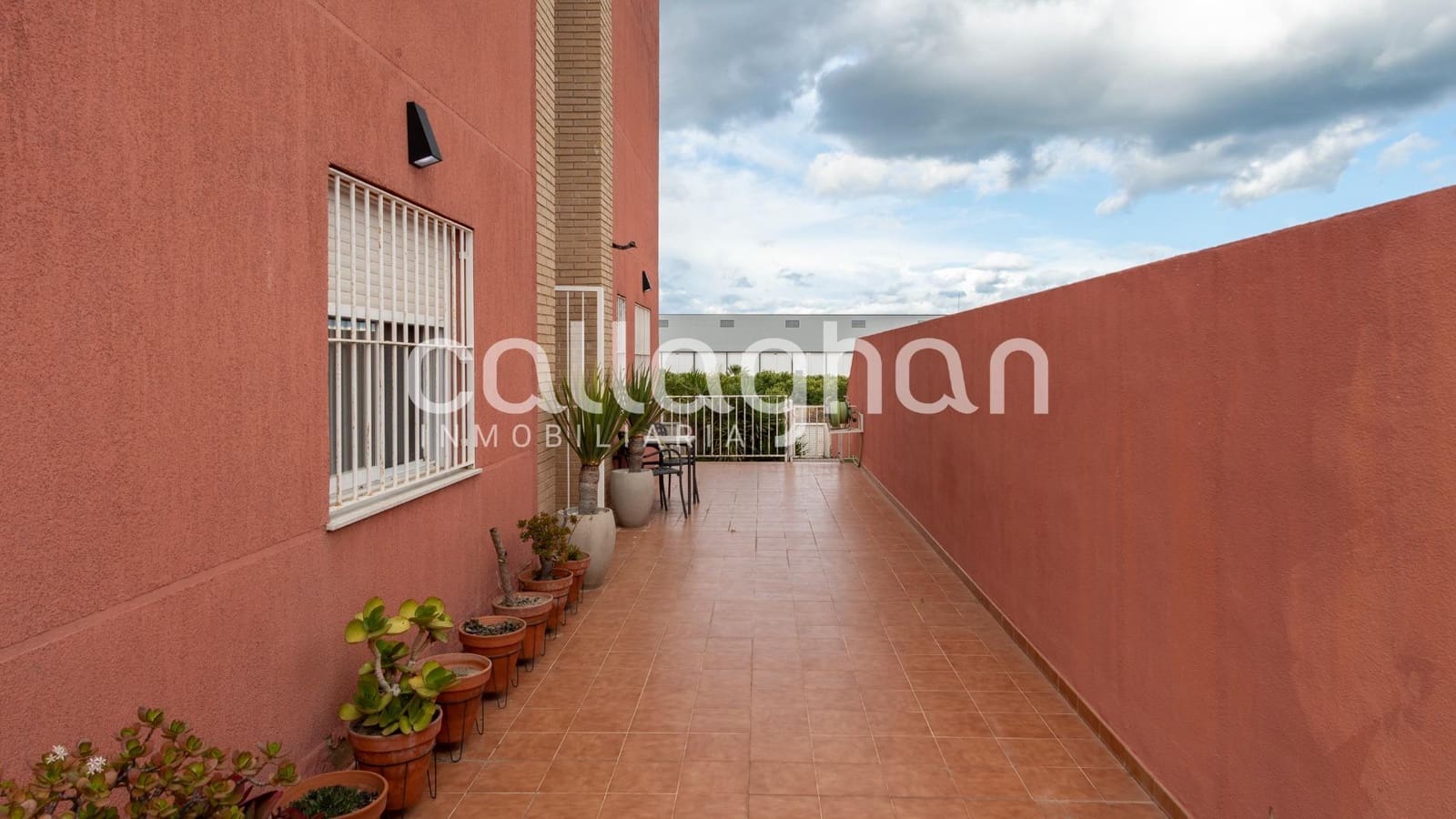4 bedroom Villa for sale in Real de Gandia with pool - € 405,000 (Ref: 9608232)