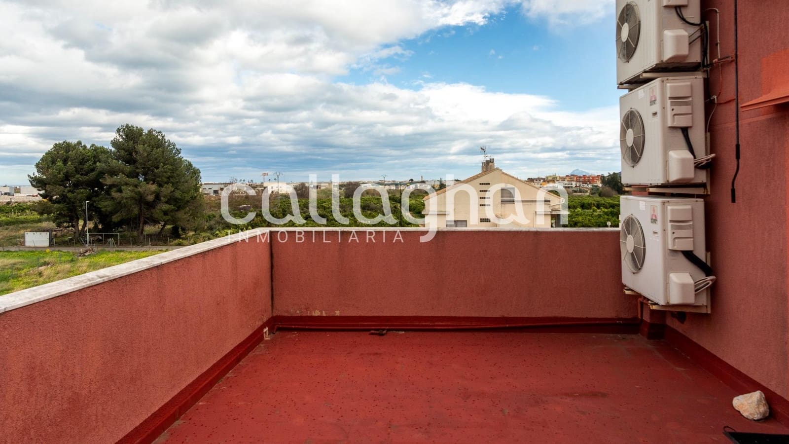 4 bedroom Villa for sale in Real de Gandia with pool - € 405,000 (Ref: 9608232)