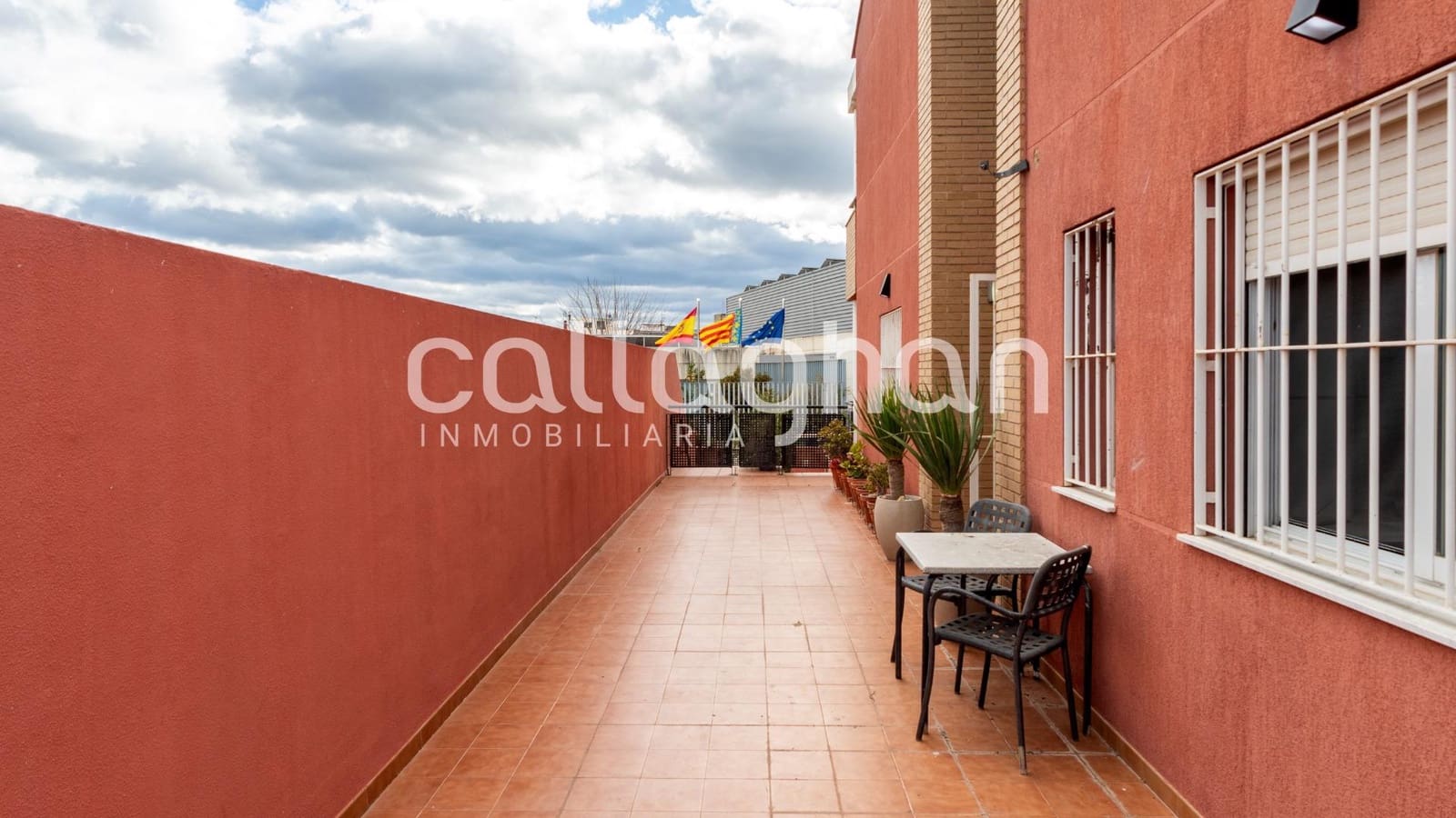 4 bedroom Villa for sale in Real de Gandia with pool - € 405,000 (Ref: 9608232)