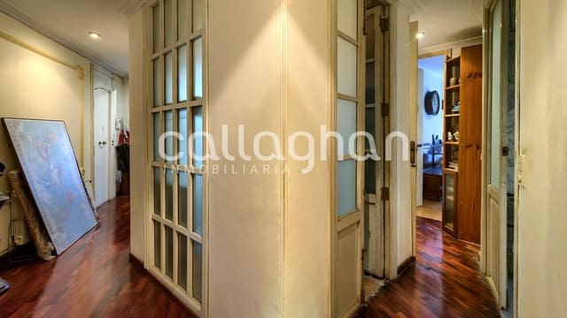 3 bedroom Flat for sale in La Roqueta, Valencia city - € 430,000 (Ref: 9619493)