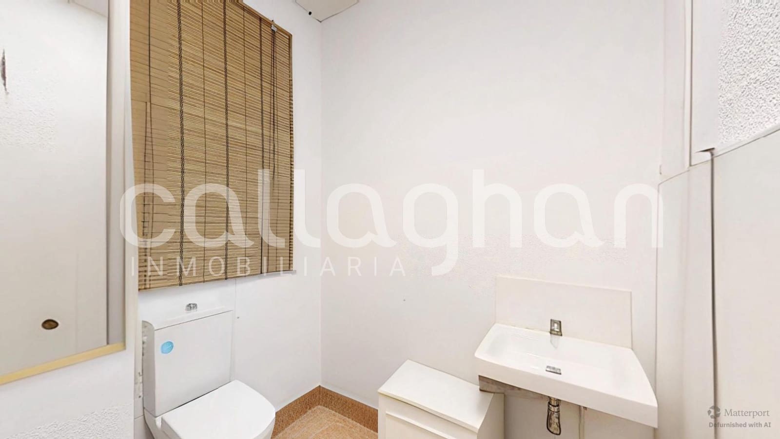 Commercial for sale in Valencia city - € 260,000 (Ref: 9619494)