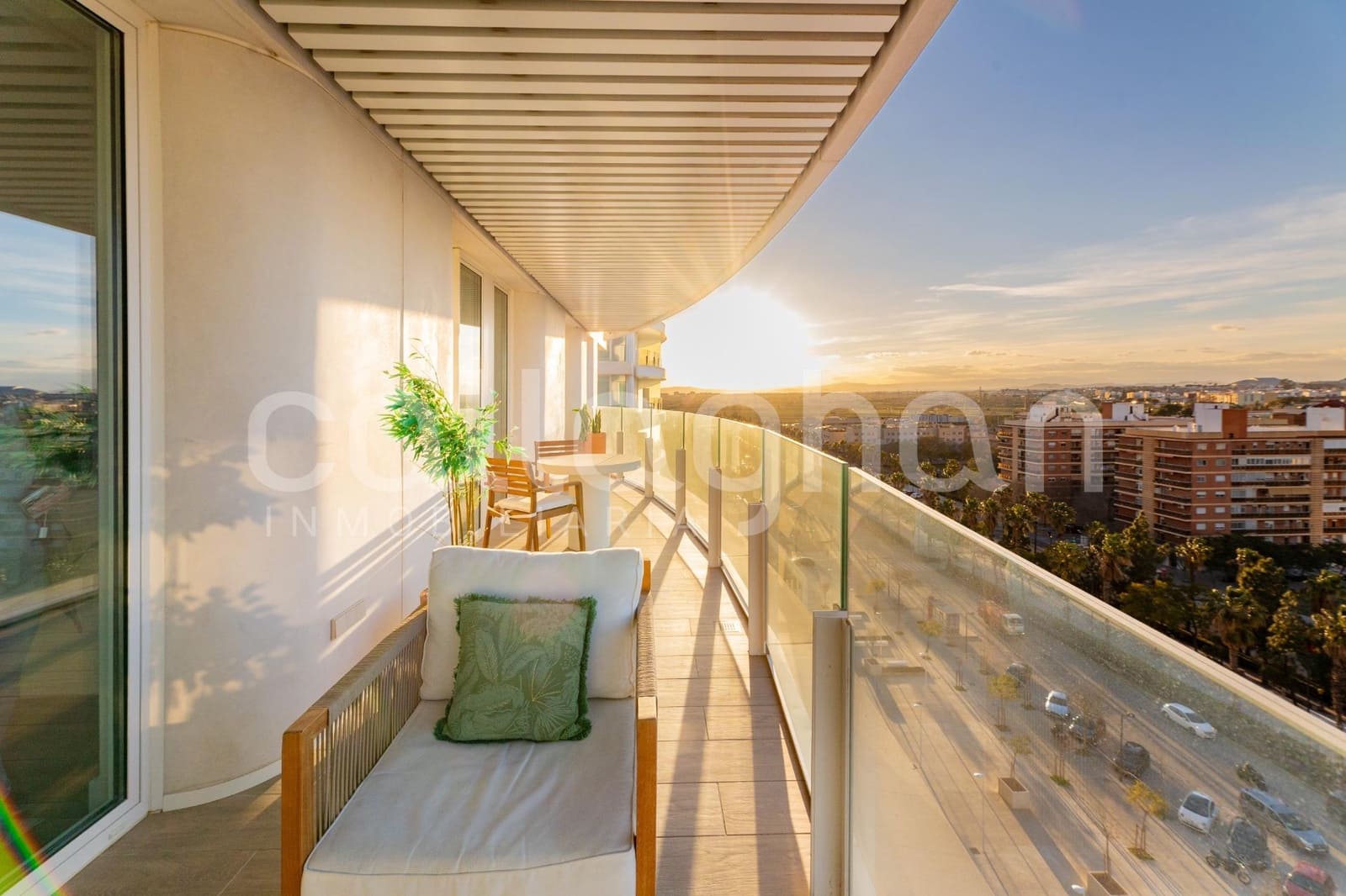 3 soveværelse Lejlighed til salg i Valencia by med swimmingpool garage - € 740.000 (Ref: 9619495)