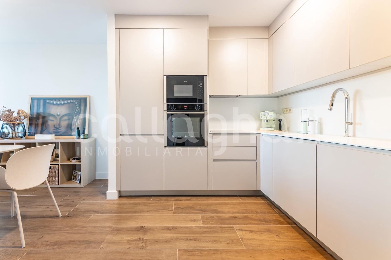 3 soverom Leilighet til salgs i Valencia by med svømmebasseng garasje - € 730 000 (Ref: 9619495)