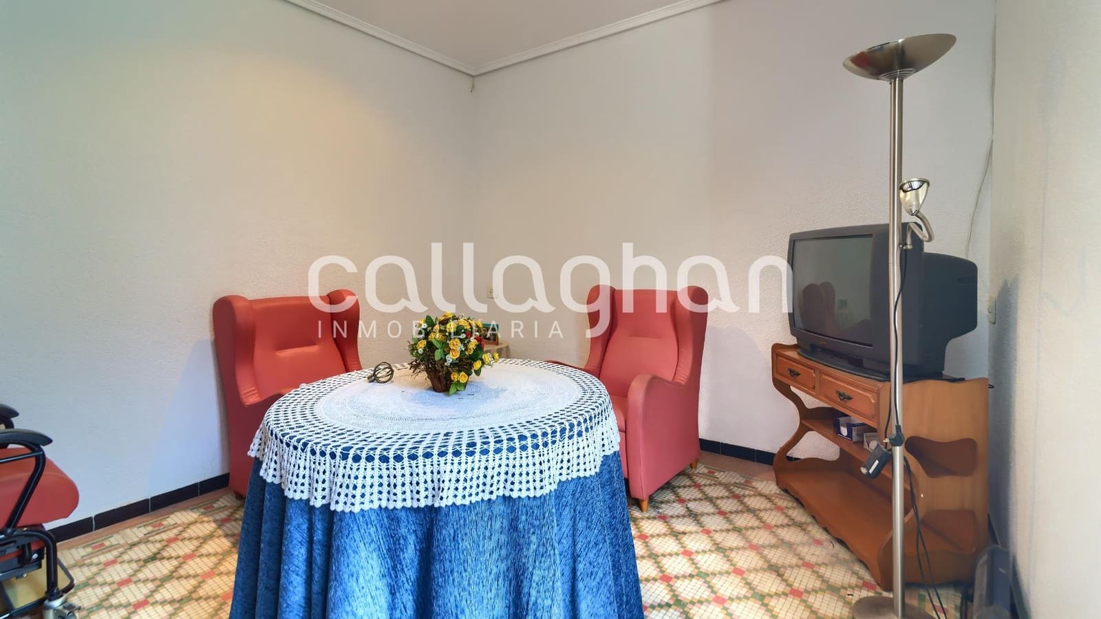 5 bedroom Townhouse for sale in Benaguasil - € 180,000 (Ref: 9622420)