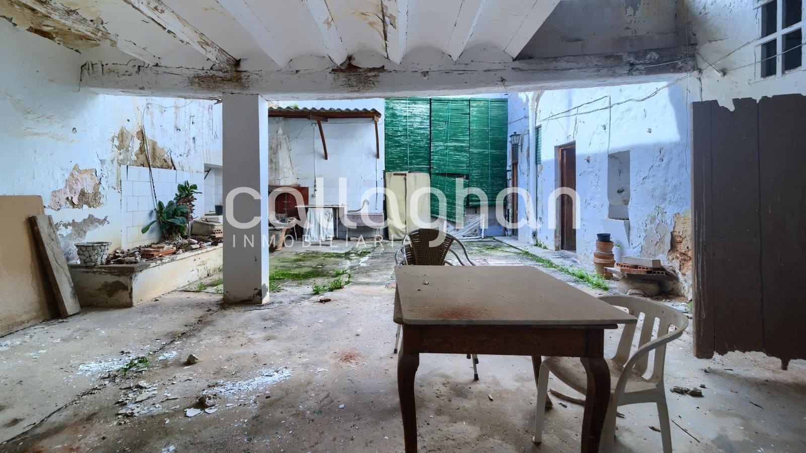 5 bedroom Townhouse for sale in Benaguasil - € 180,000 (Ref: 9622420)