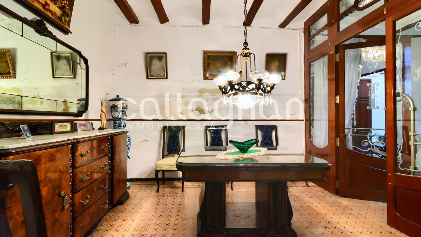 5 bedroom Townhouse for sale in Benaguasil - € 180,000 (Ref: 9622420)