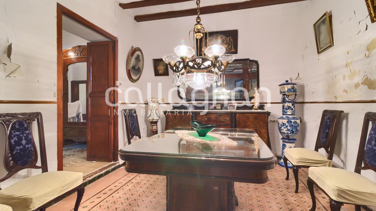 5 bedroom Townhouse for sale in Benaguasil - € 180,000 (Ref: 9622420)