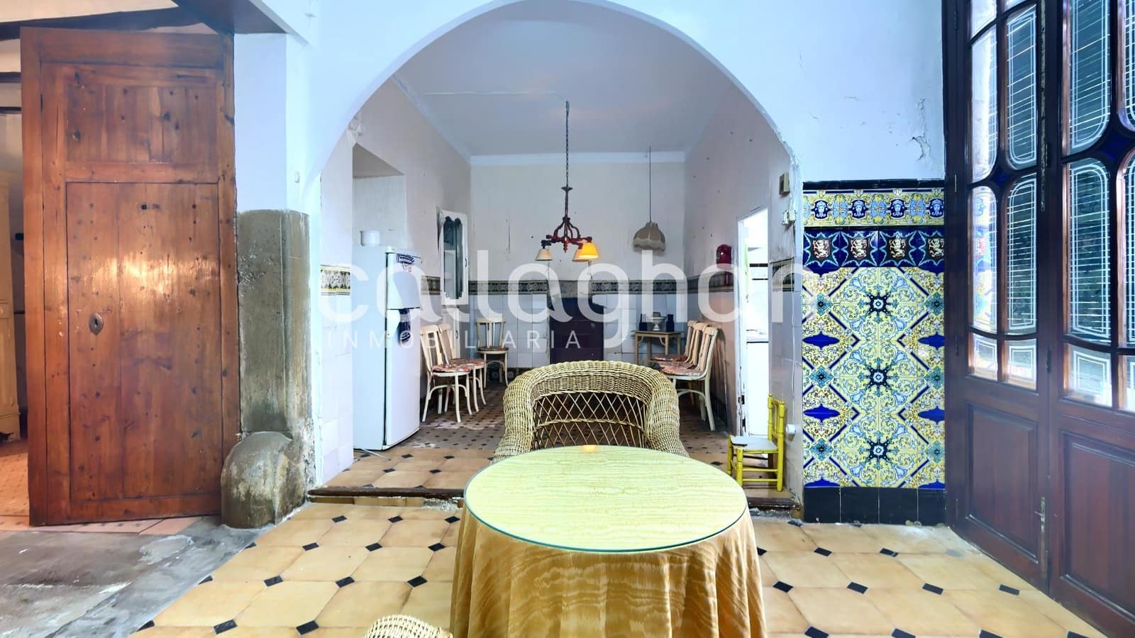 5 bedroom Townhouse for sale in Benaguasil - € 180,000 (Ref: 9622420)