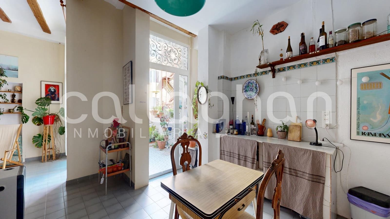 4 bedroom Flat for sale in Valencia city - € 590,000 (Ref: 9625901)