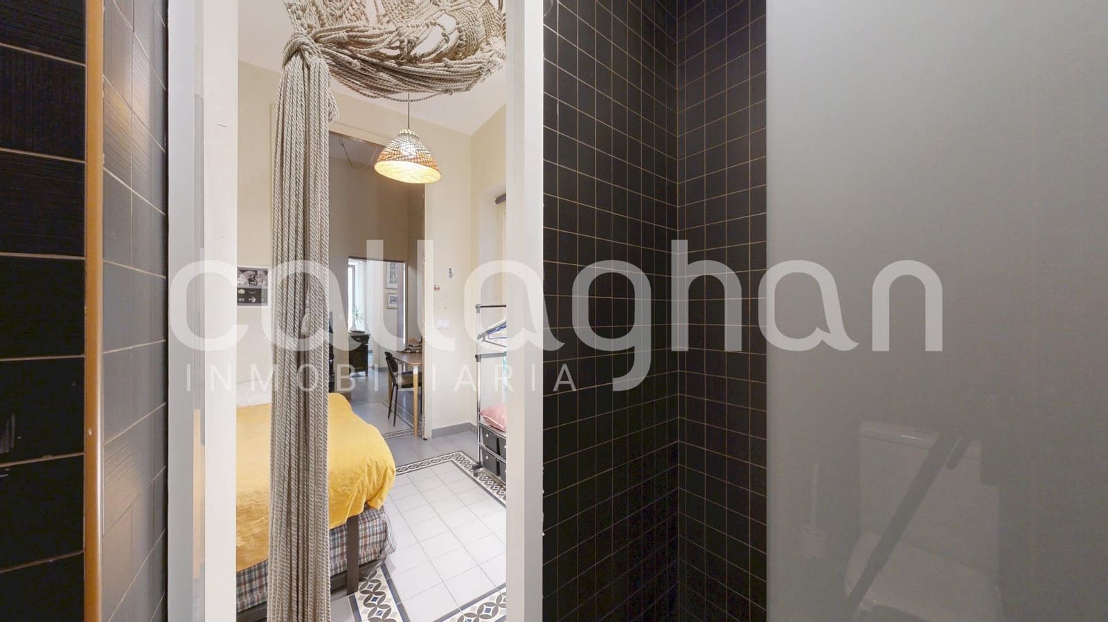 4 bedroom Flat for sale in Valencia city - € 590,000 (Ref: 9625901)
