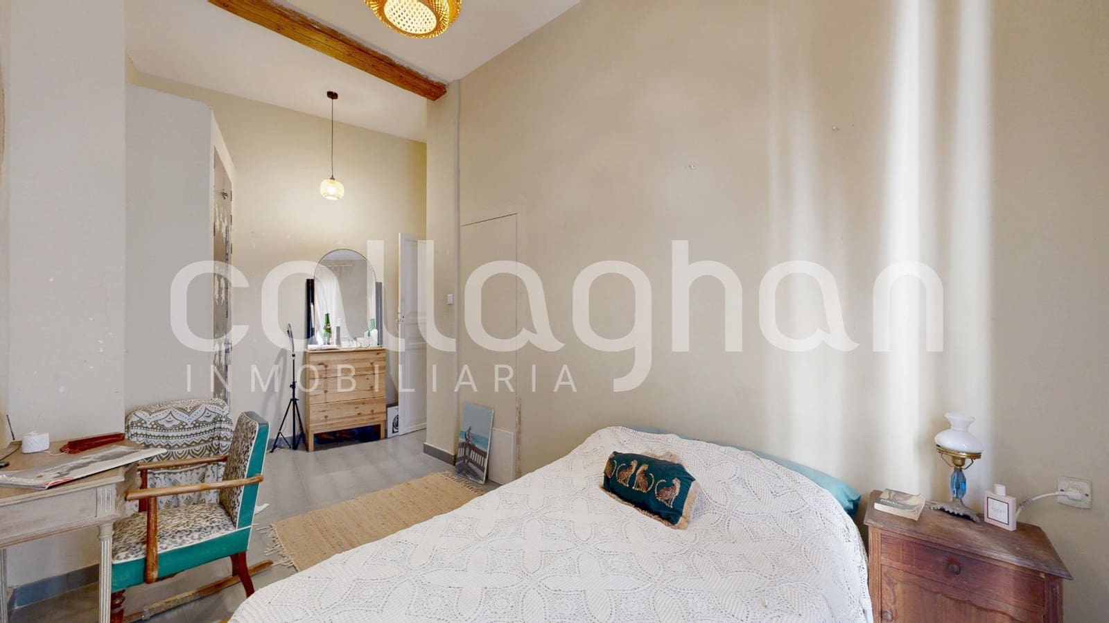 4 bedroom Flat for sale in Valencia city - € 590,000 (Ref: 9625901)