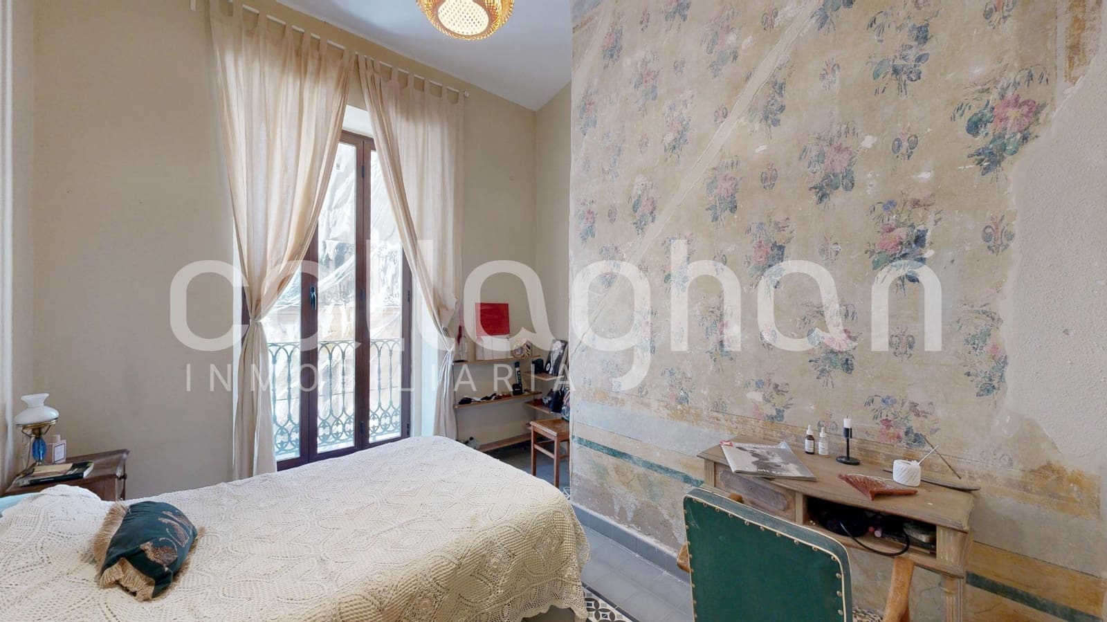 4 bedroom Flat for sale in Valencia city - € 590,000 (Ref: 9625901)