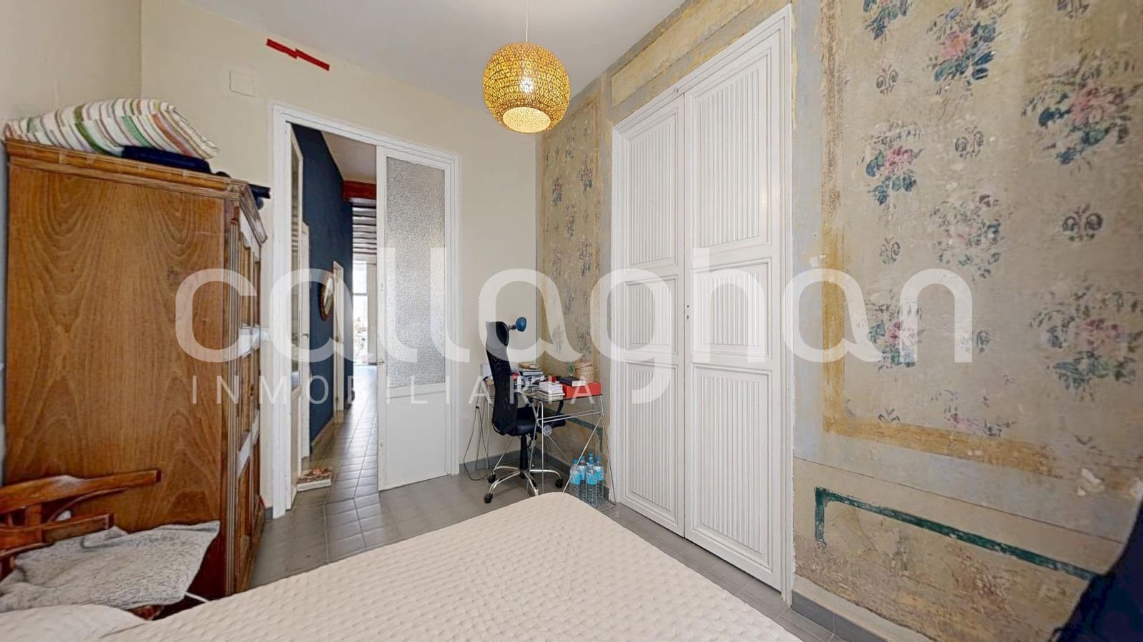 4 bedroom Flat for sale in Valencia city - € 590,000 (Ref: 9625901)