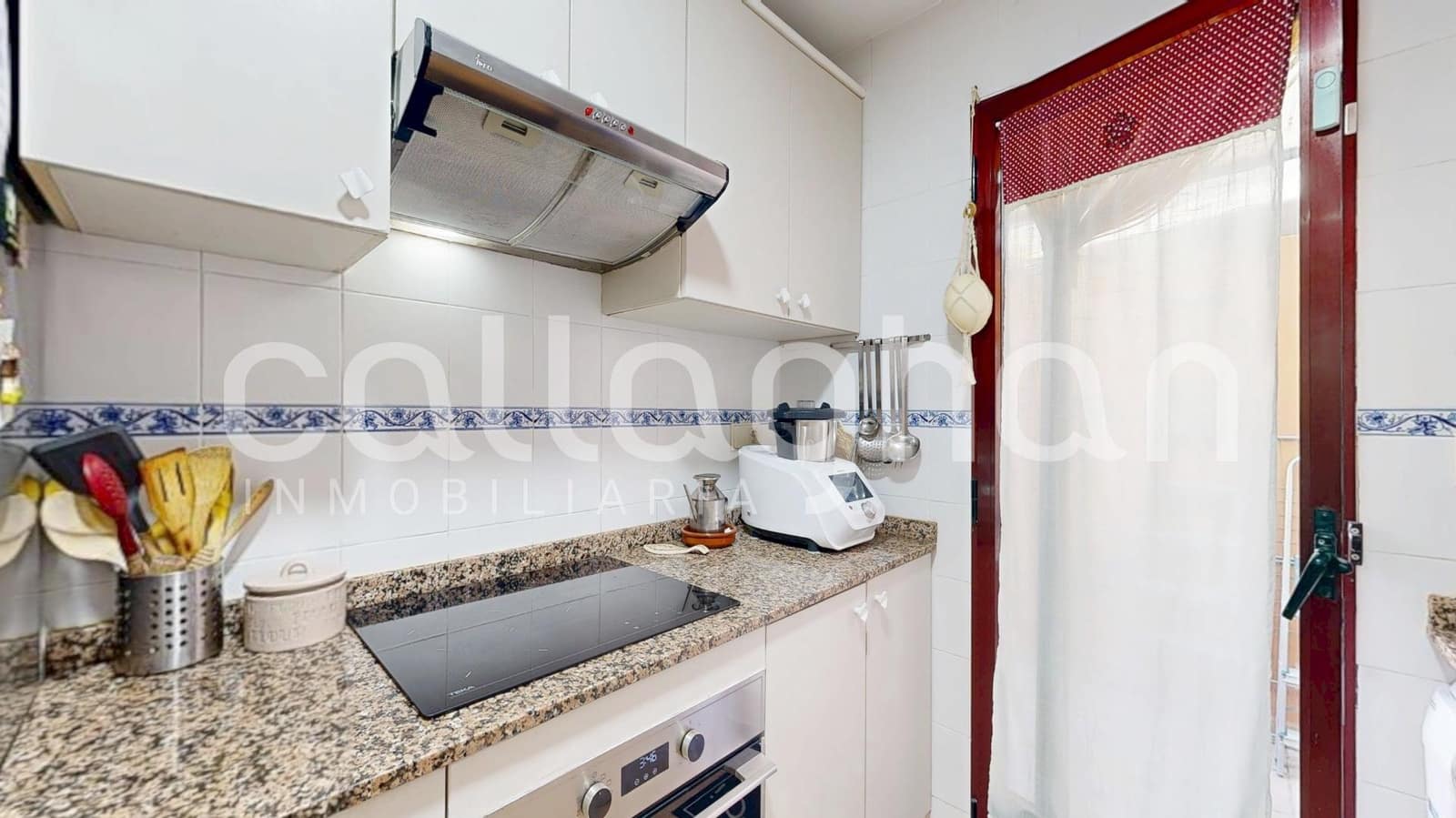 3 bedroom Beach Apartment for sale in Canet d'En Berenguer with garage - € 400,000 (Ref: 9625902)