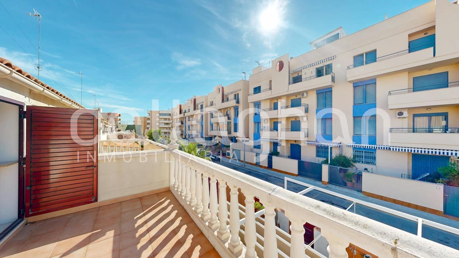 3 bedroom Beach Apartment for sale in Canet d'En Berenguer with garage - € 400,000 (Ref: 9625902)