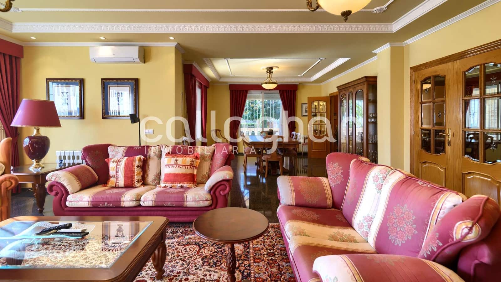 9 chambre Villa/Maison à vendre à Torrent avec piscine garage - 1 200 000 € (Ref: 9630279)