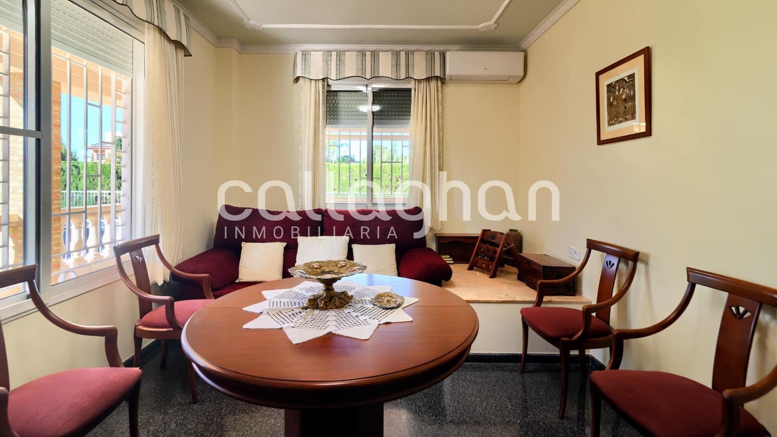 9 bedroom Villa for sale in Torrent with pool garage - € 1,175,000 (Ref: 9630279)