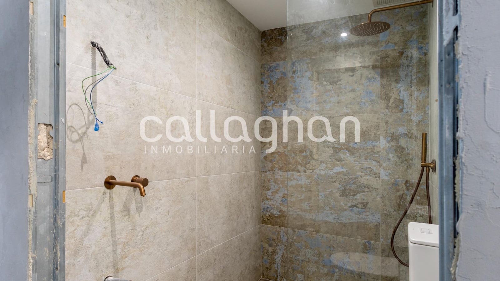 Komercyjne na sprzedaż w Miasto Walencja - 125 000 € (Ref: 9630280)