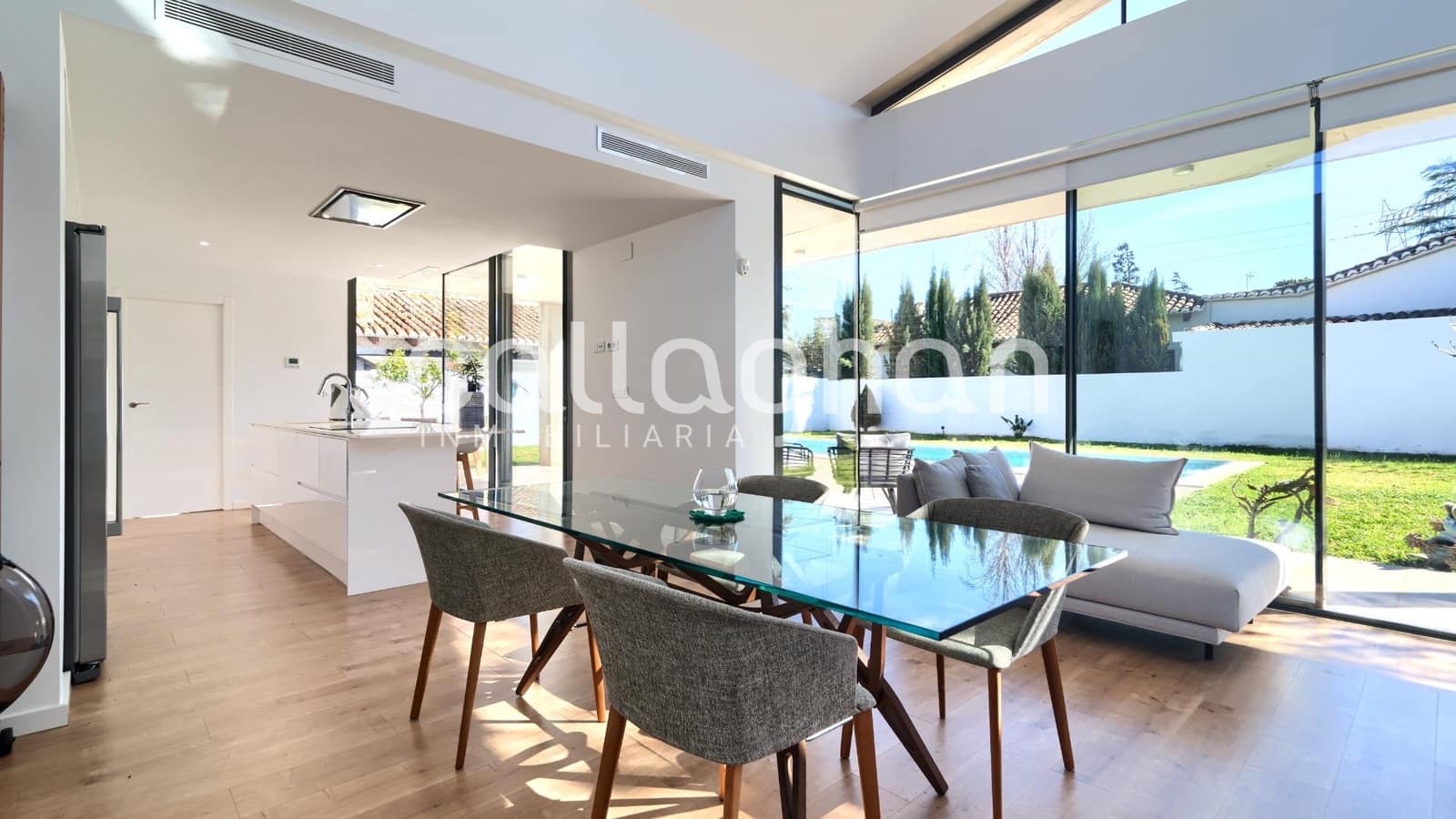 4 bedroom Villa for sale in L'Eliana with pool garage - € 1,380,000 (Ref: 9630281)