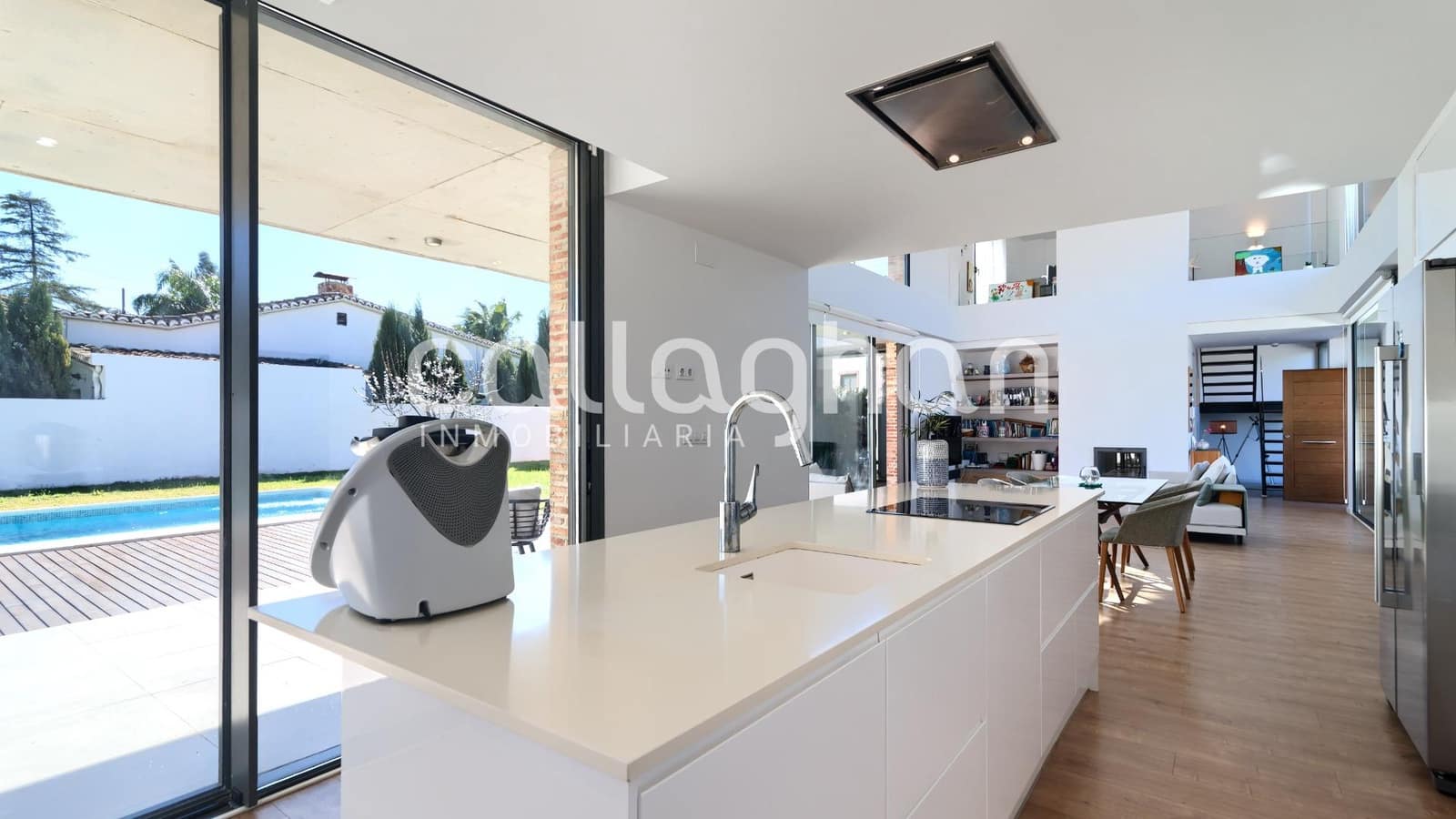 4 bedroom Villa for sale in L'Eliana with pool garage - € 1,380,000 (Ref: 9630281)