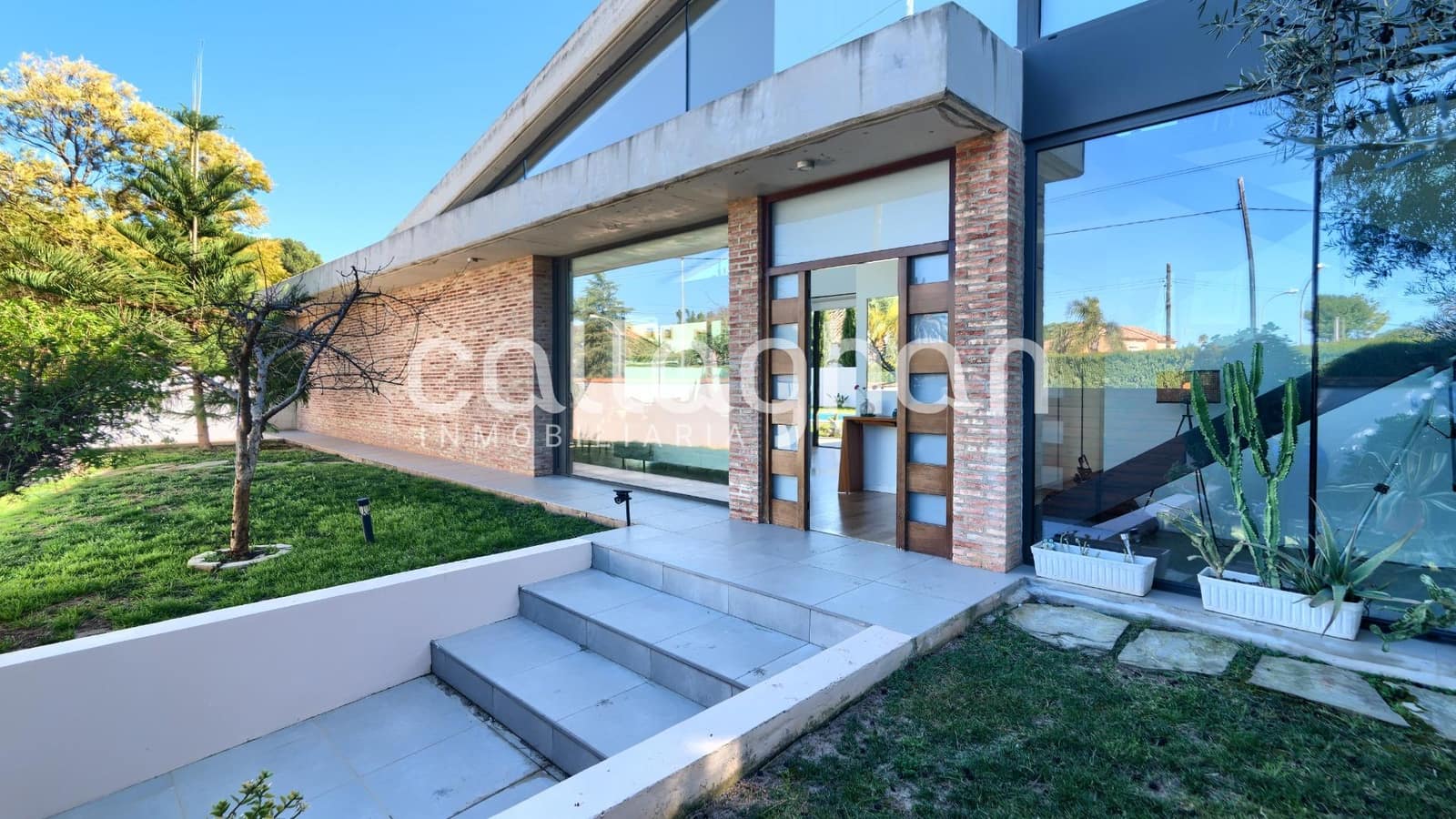 4 bedroom Villa for sale in L'Eliana with pool garage - € 1,380,000 (Ref: 9630281)