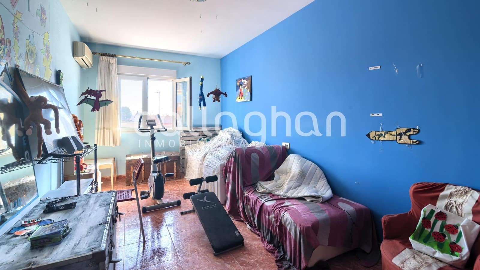 5 bedroom Terraced Villa for sale in Valencia city with garage - € 310,000 (Ref: 9634508)