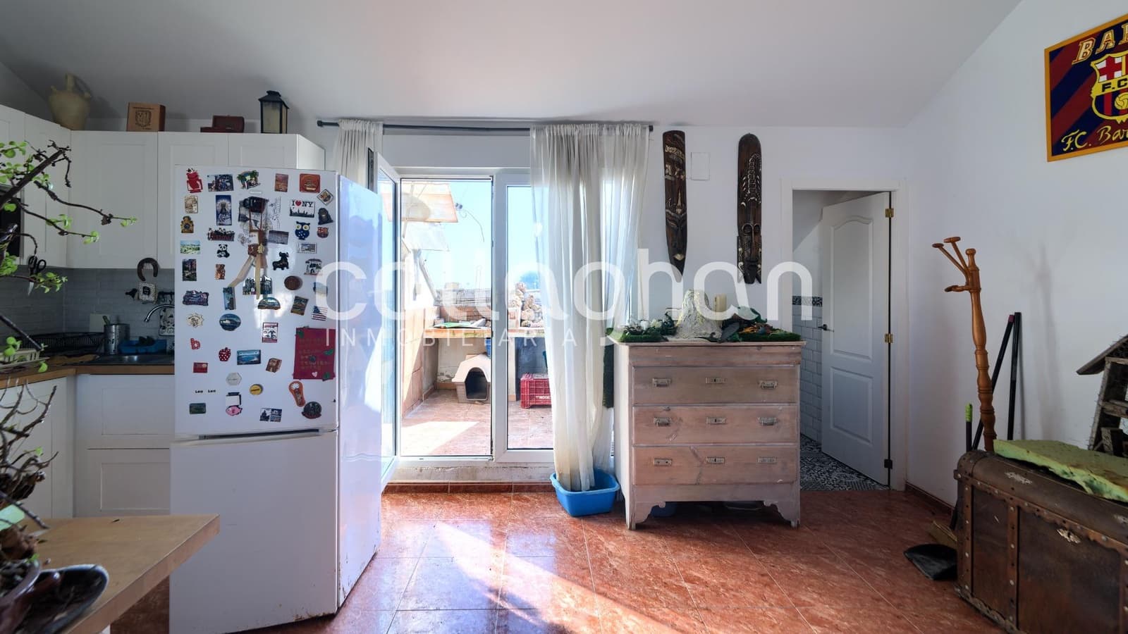 5 bedroom Terraced Villa for sale in Valencia city with garage - € 310,000 (Ref: 9634508)