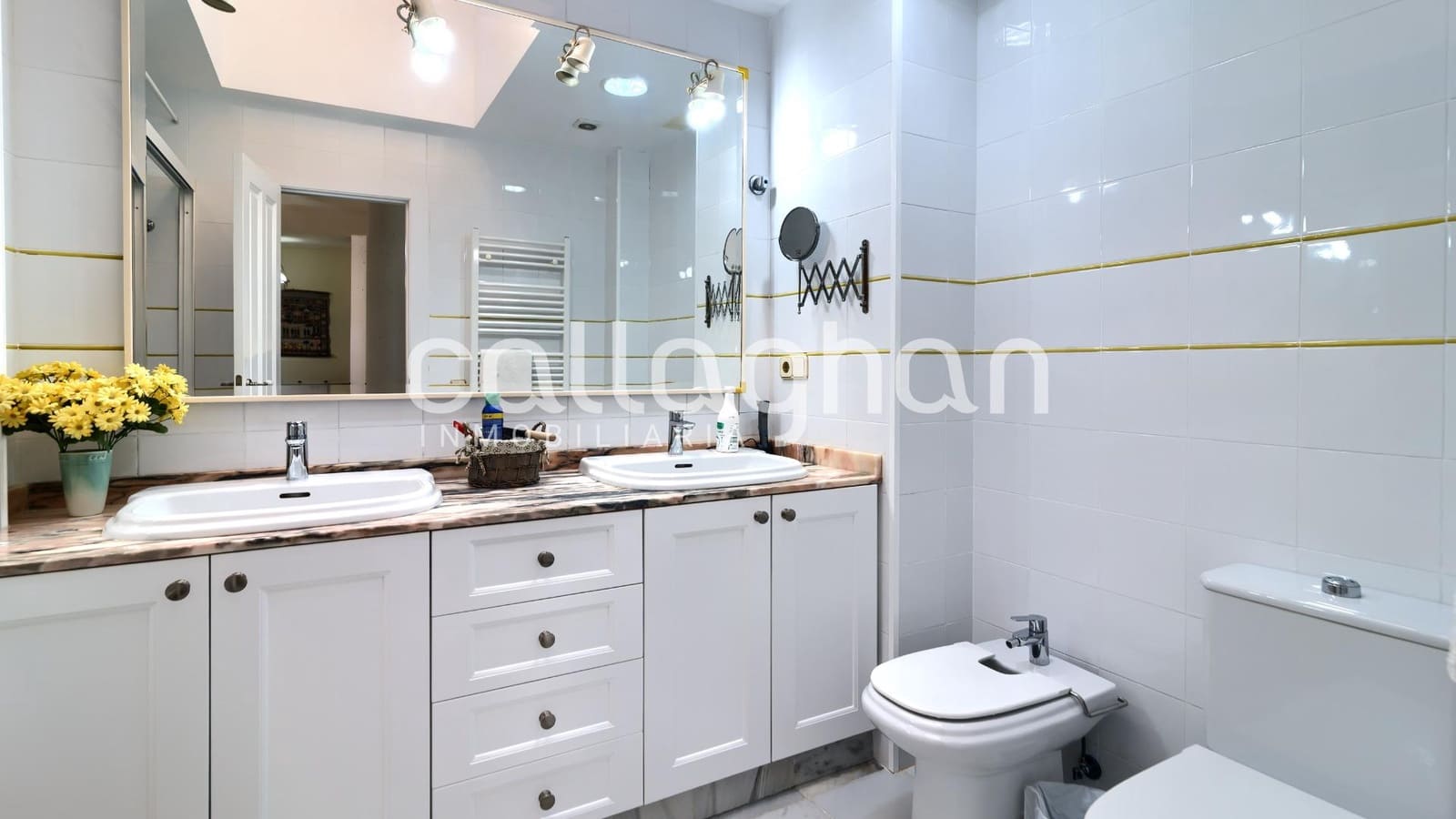 5 slaapkamer Rijtjeshuis te koop in Sagunto / Sagunt met zwembad garage - € 800.000 (Ref: 9637784)