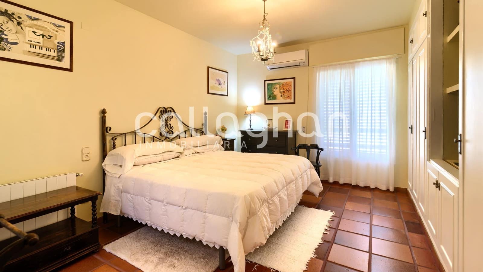 5 slaapkamer Rijtjeshuis te koop in Sagunto / Sagunt met zwembad garage - € 800.000 (Ref: 9637784)