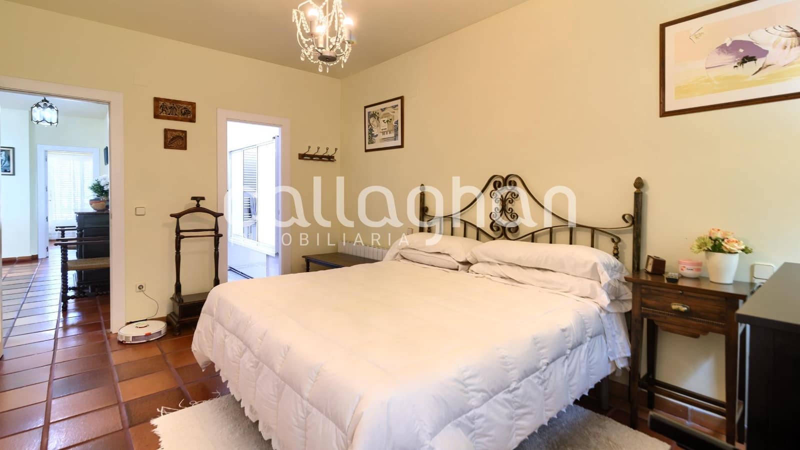 5 slaapkamer Rijtjeshuis te koop in Sagunto / Sagunt met zwembad garage - € 800.000 (Ref: 9637784)