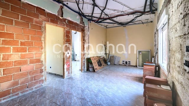 Piso de 2 habitaciones en Paterna en venta - 139.500 € (Ref: 9637785)