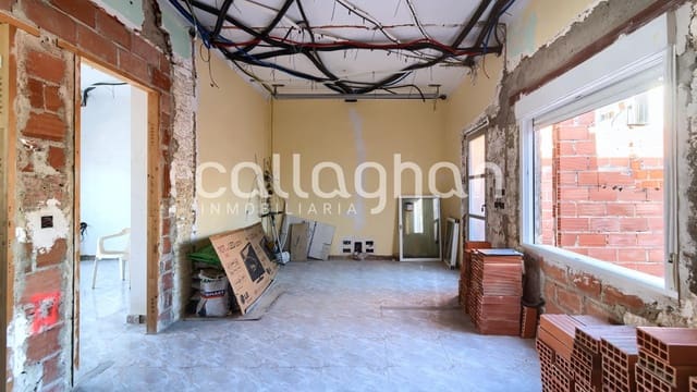 Piso de 2 habitaciones en Paterna en venta - 139.500 € (Ref: 9637785)