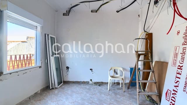 Piso de 2 habitaciones en Paterna en venta - 139.500 € (Ref: 9637785)