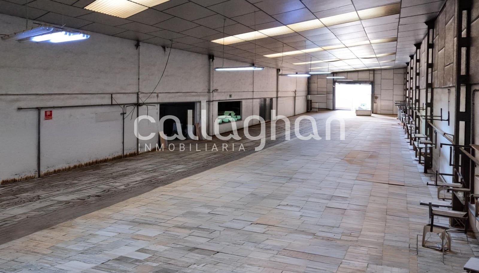 Yritys vuokrattavana paikassa Catarroja - 4 300 € (Ref: 9645240)