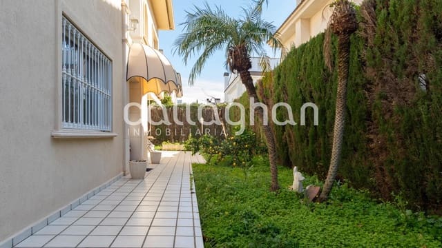 5 camera da letto Villa in vendita in Gandia - 640.000 € (Rif: 9645241)