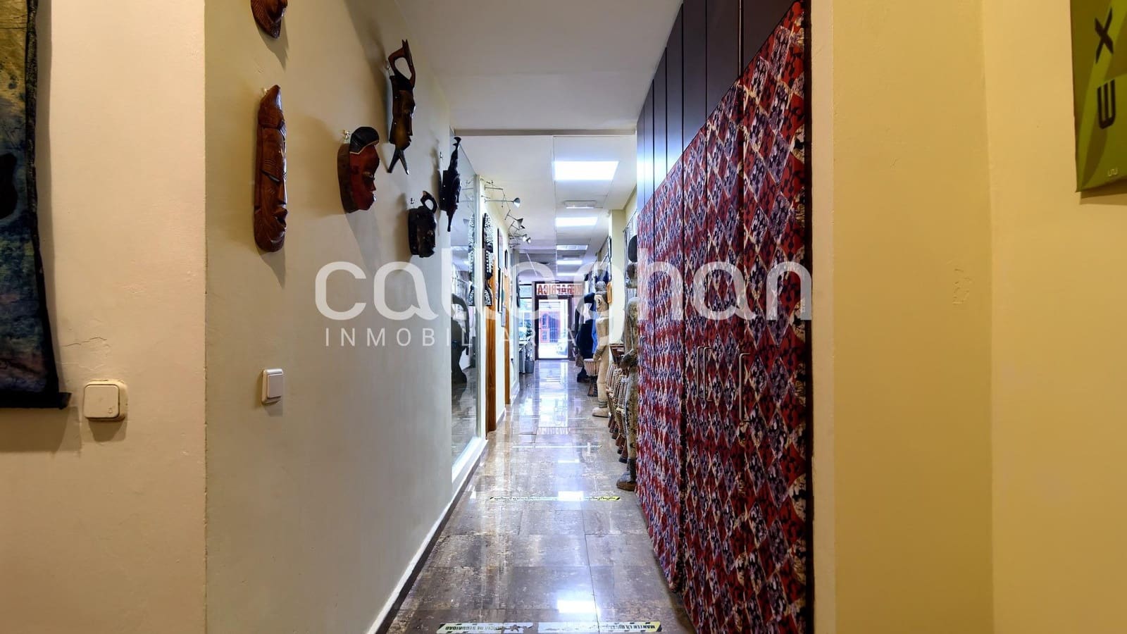 Commerciale in vendita in Aldaia - 545.000 € (Rif: 9659593)