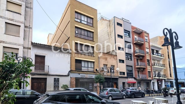 Kommersiell til salgs i Aldaia - € 545 000 (Ref: 9659593)