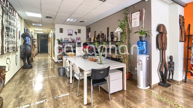 Kommersiell til salgs i Aldaia - € 545 000 (Ref: 9659593)