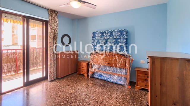 1 bedroom Flat for sale in Almarda, Sagunto / Sagunt with pool garage - € 200,000 (Ref: 9670892)