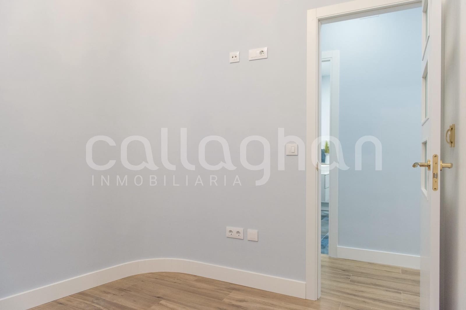 4 makuuhuone Asunto myytävänä paikassa Valencia kaupunki - 840 000 € (Ref: 9670893)