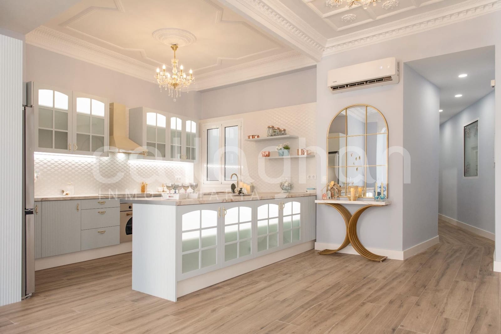 4 makuuhuone Asunto myytävänä paikassa Valencia kaupunki - 840 000 € (Ref: 9670893)