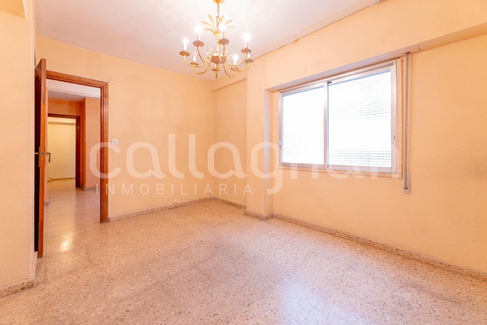 4 makuuhuone Asunto myytävänä paikassa Valencia kaupunki - 345 000 € (Ref: 9674464)