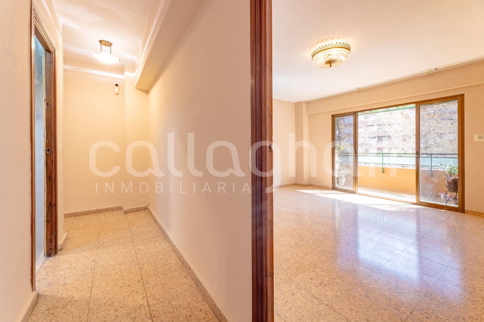 4 sovrum Lägenhet till salu i Valencia stad - 345 000 € (Ref: 9674464)