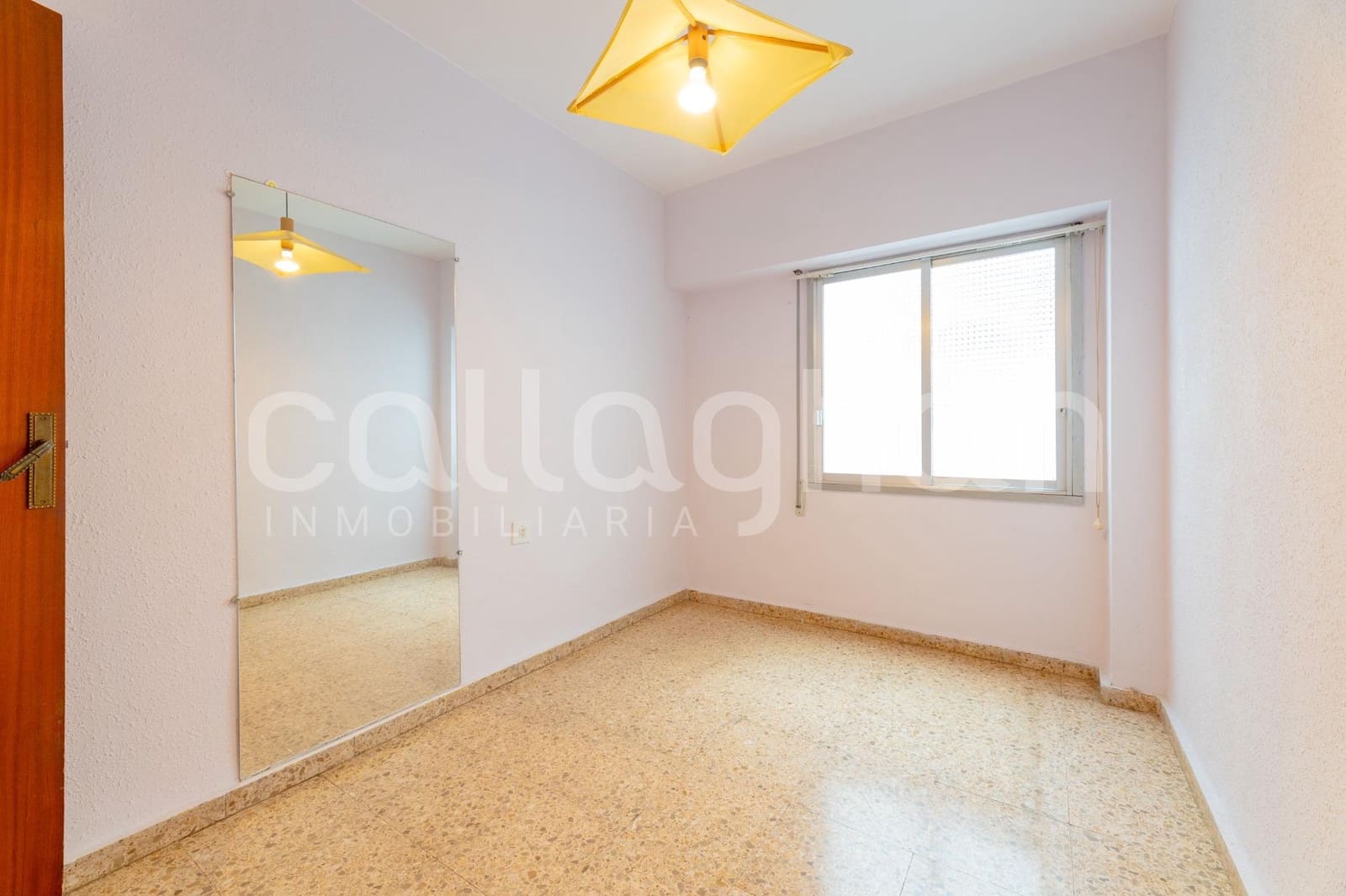 4 sovrum Lägenhet till salu i Valencia stad - 345 000 € (Ref: 9674464)