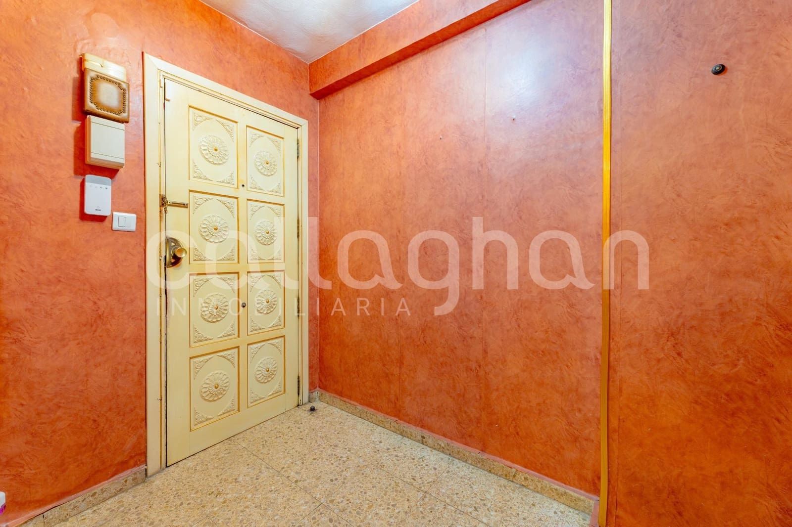 4 sovrum Lägenhet till salu i Valencia stad - 345 000 € (Ref: 9674464)