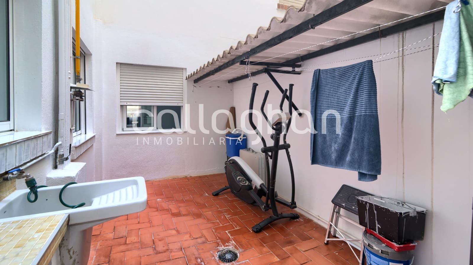Piso de 3 habitaciones en València ciudad en venta - 280.000 € (Ref: 9674465)