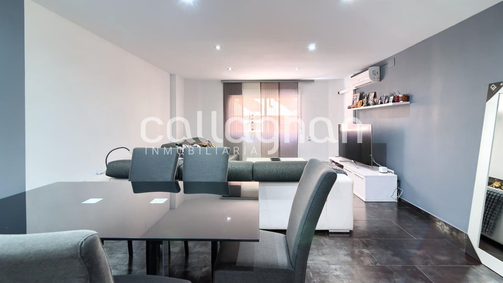 3 bedroom Flat for sale in Valencia city - € 280,000 (Ref: 9674465)