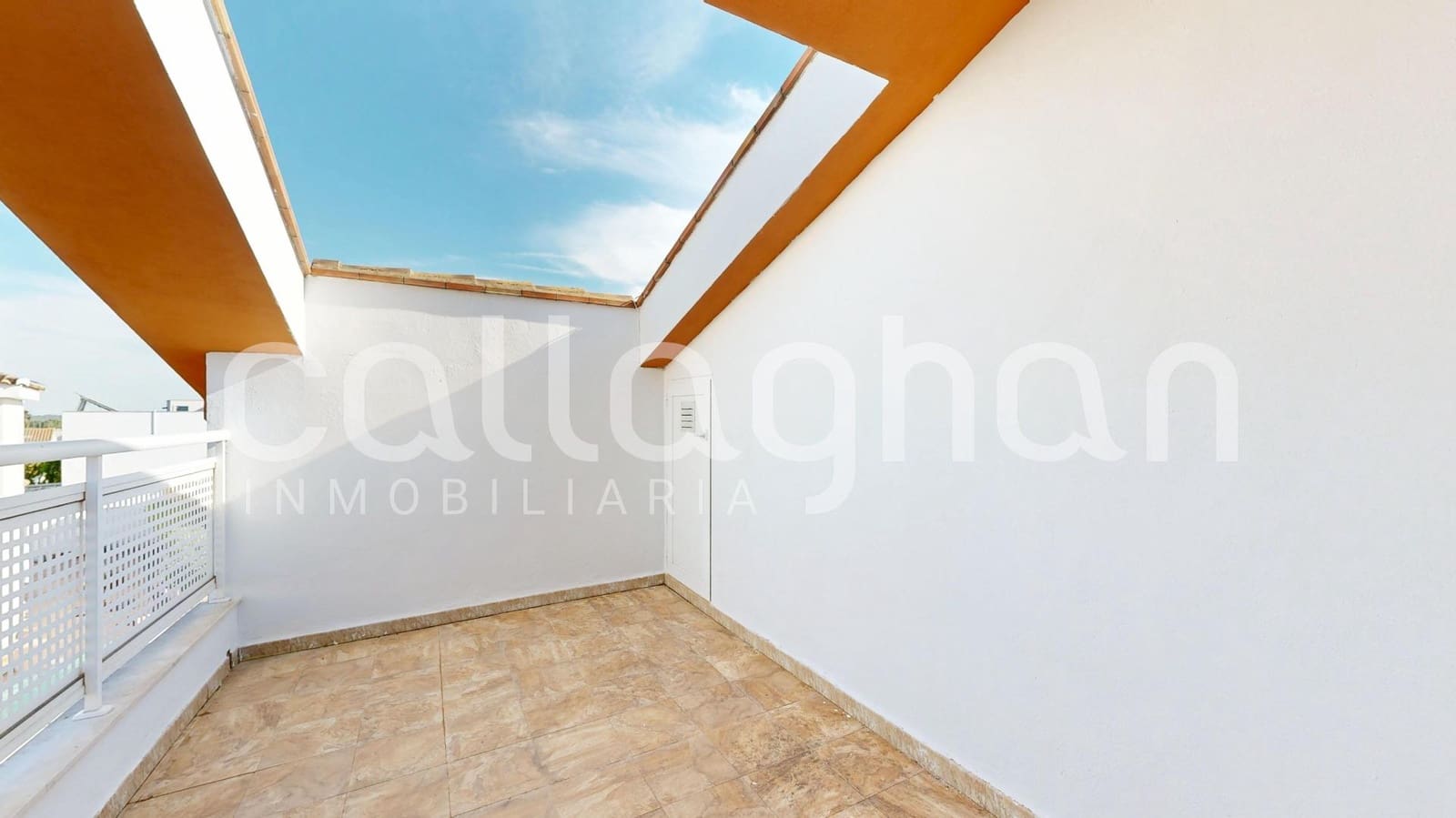 4 soverom Villa til salgs i Lliria med svømmebasseng - € 440 000 (Ref: 9679990)