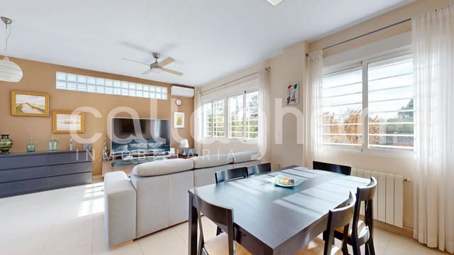 4 soverom Villa til salgs i Llíria med svømmebasseng - € 440 000 (Ref: 9679990)